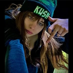 Meet your Posher, Maddie